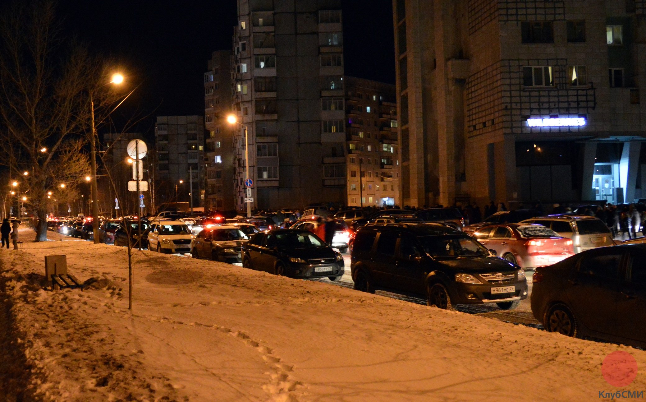 Фестиваль фейерверков в Северодвинске привёл к транспортному коллапсу
